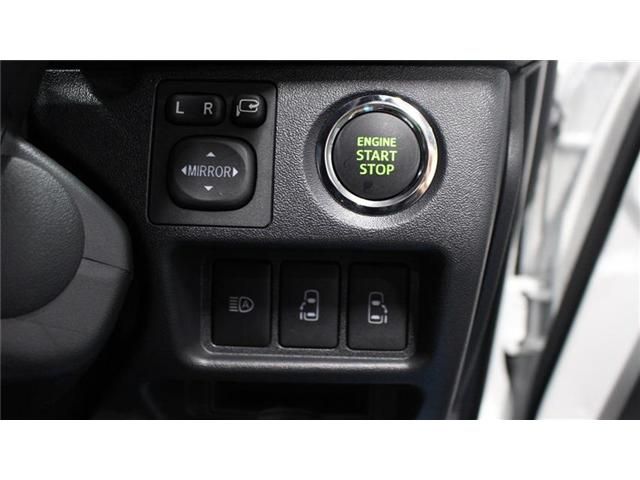 Toyota HIACE VAN 2023-10 185686-16