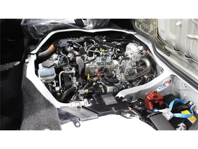 Toyota HIACE VAN 2023-10 185686-25