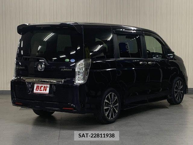 Honda e 2014-12 204548-2