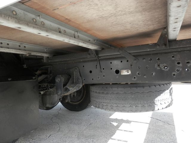 Nissan ATLAS 2012-11 20752-16