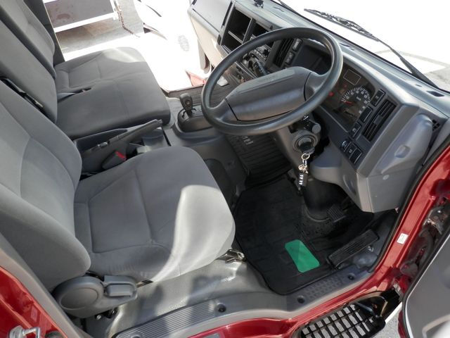 Nissan ATLAS 2012-11 20752-19