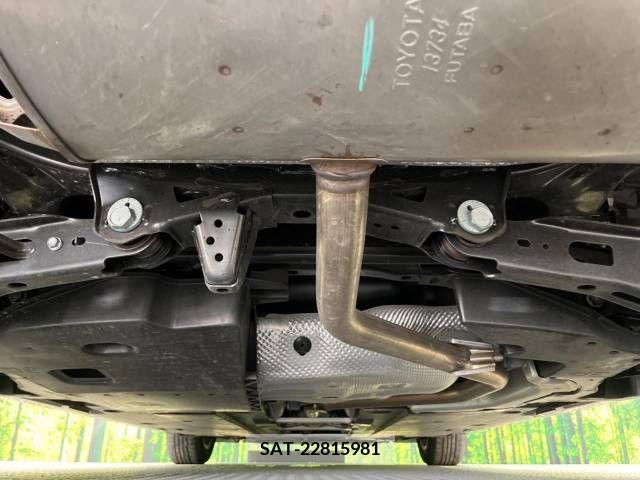 Toyota PRIUS 2016-11 330664-19