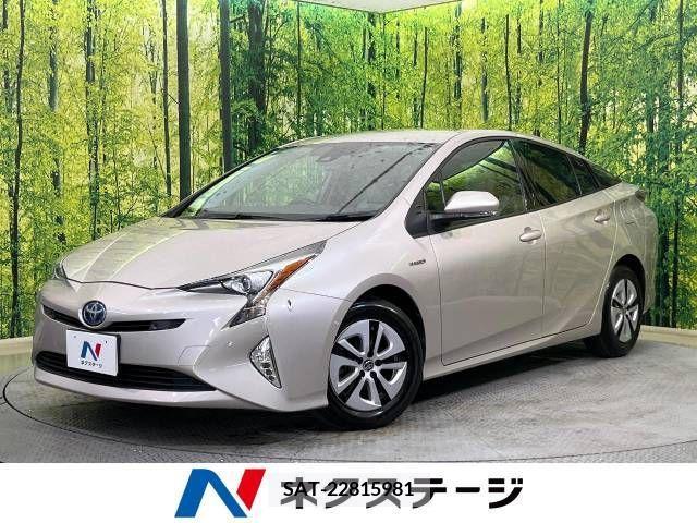Toyota PRIUS 2016-11 330664-0