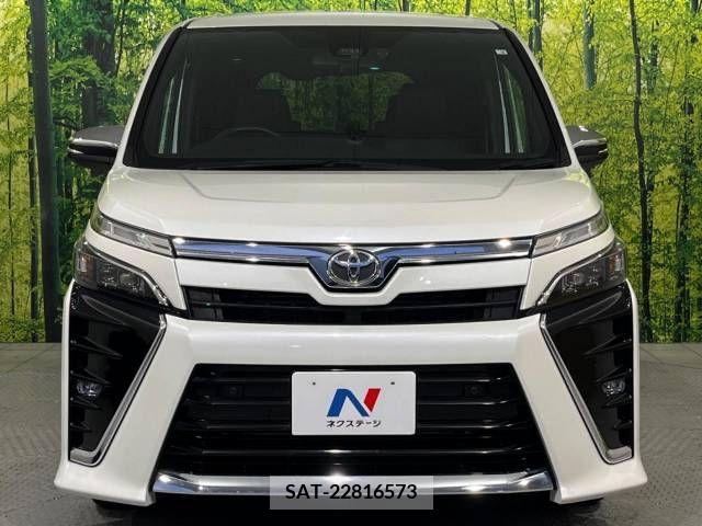 Toyota VOXY 2020-08 377573-14