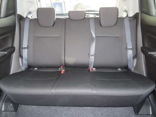 Suzuki SWIFT 2021-04 193960-16