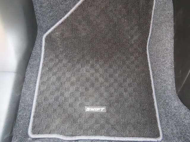 Suzuki SWIFT 2021-04 193960-18