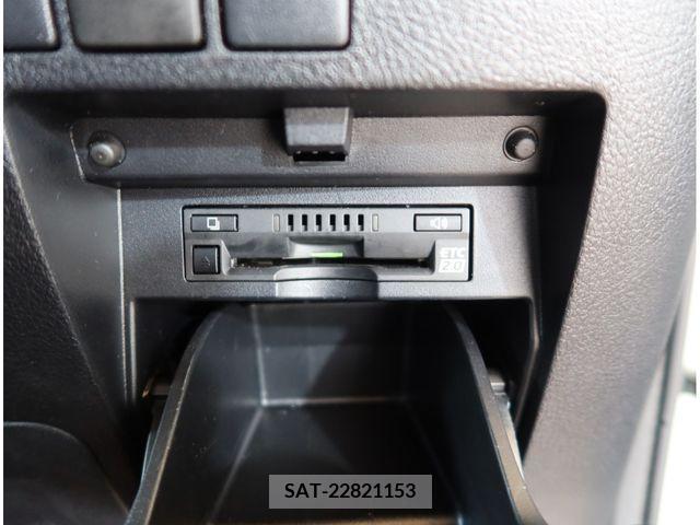 Toyota ALPHARD 2017-09 299402-15