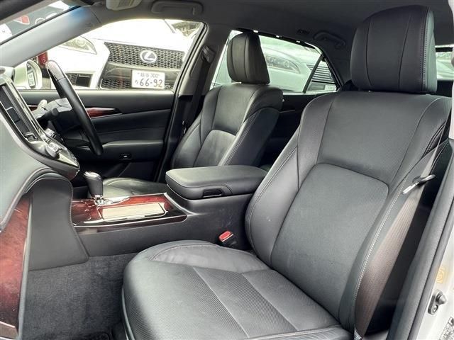 Toyota CROWN MAJESTA 2013-10 23529-18