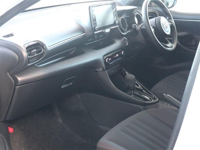 Toyota YARIS 2023-02 27194-27