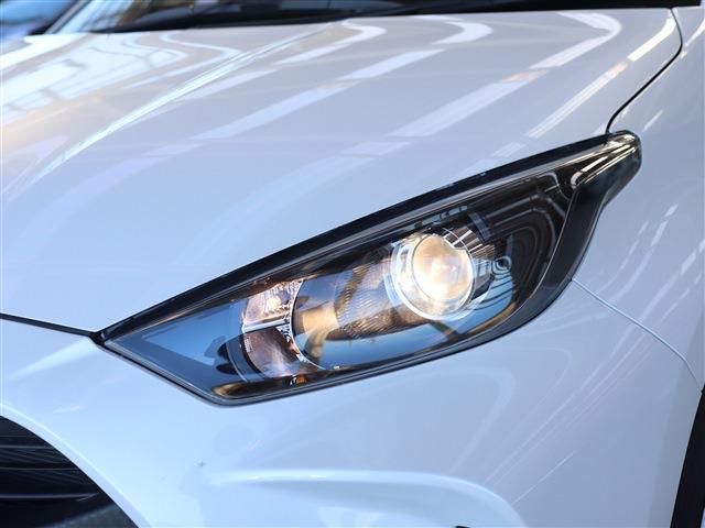 Toyota YARIS 2023-02 27194-7