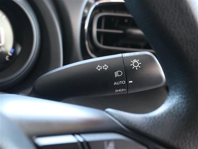 Toyota YARIS 2023-02 27194-22