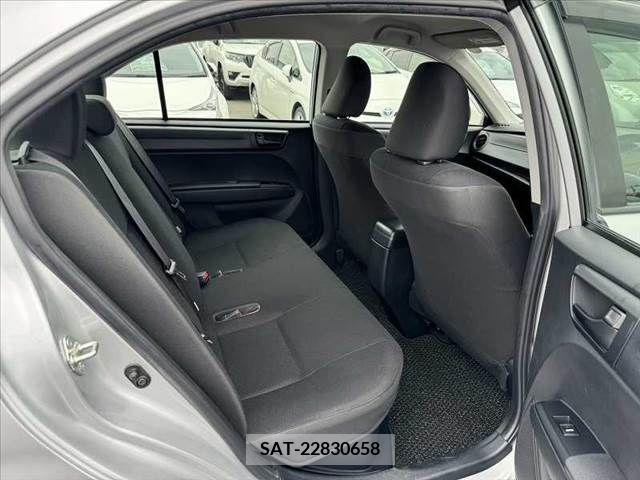 Toyota COROLLA AXIO 2021-09 335382-17