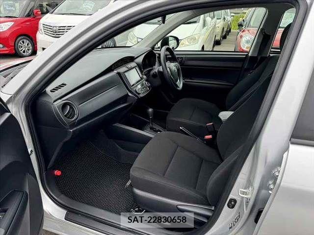 Toyota COROLLA AXIO 2021-09 335382-16