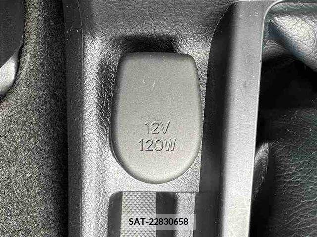 Toyota COROLLA AXIO 2021-09 335382-29