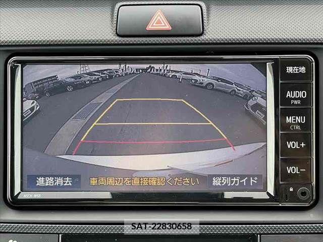 Toyota COROLLA AXIO 2021-09 335382-3