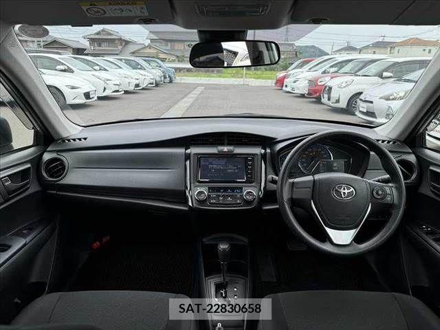 Toyota COROLLA AXIO 2021-09 335382-1