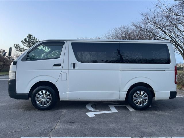 Toyota HIACE VAN 2009-11 195252-11