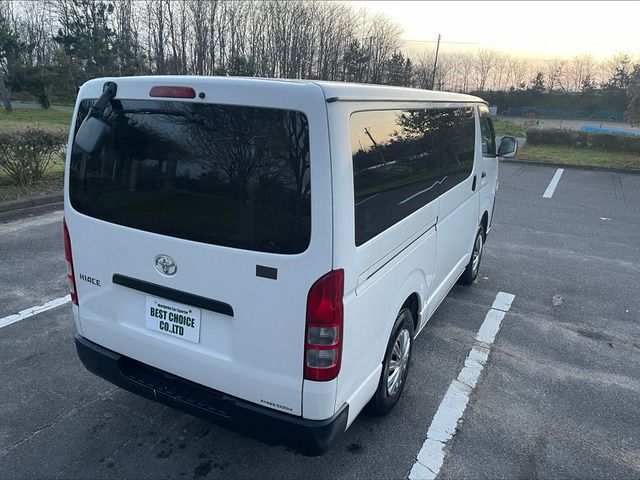 Toyota HIACE VAN 2009-11 195252-15