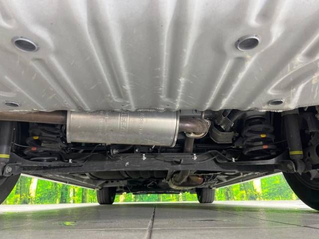 Nissan SERENA 2021-11 196253-17