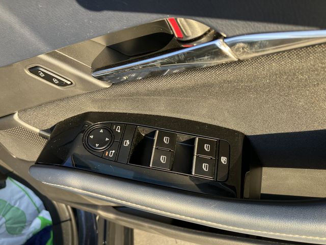 Mazda CX-30 2020-07 14681-16