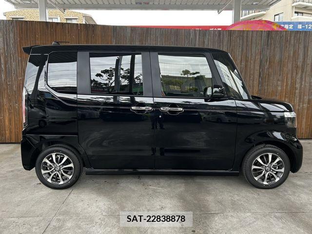 Honda N BOX CUSTOM 2024-07 342346-5