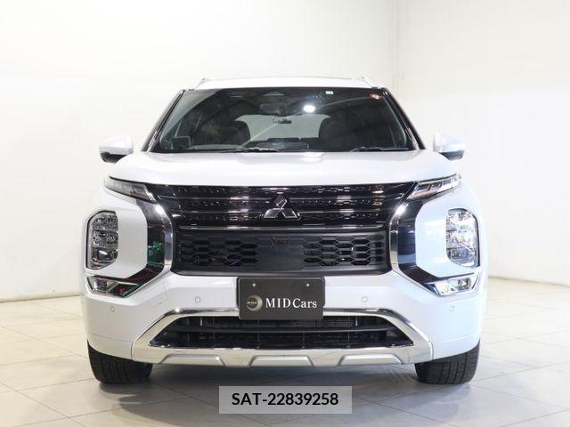 Mitsubishi OUTLANDER PHEV 2022-07 365920-1