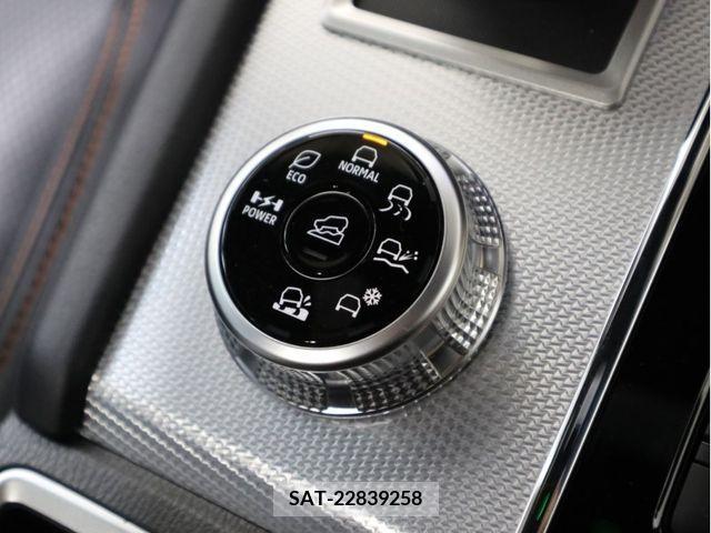 Mitsubishi OUTLANDER PHEV 2022-07 365920-26