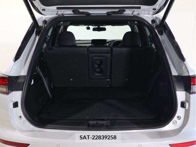 Mitsubishi OUTLANDER PHEV 2022-07 365920-28