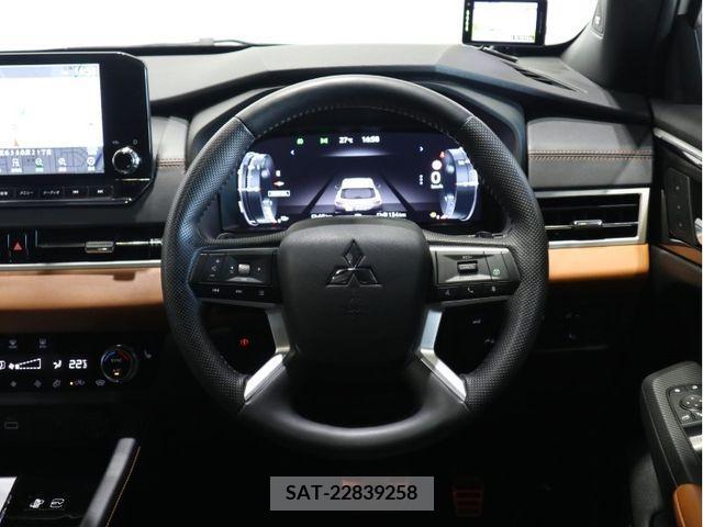 Mitsubishi OUTLANDER PHEV 2022-07 365920-10