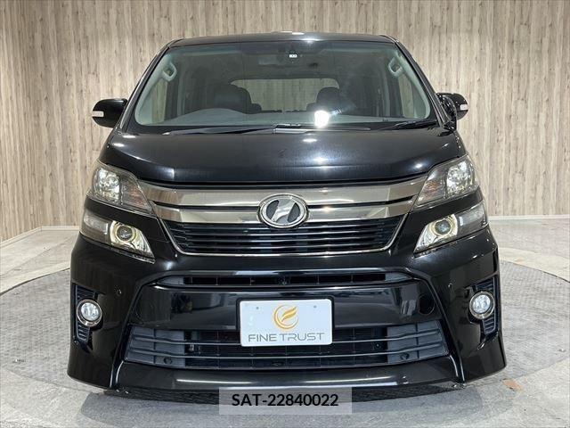 Toyota VELLFIRE 2013-12 299939-1
