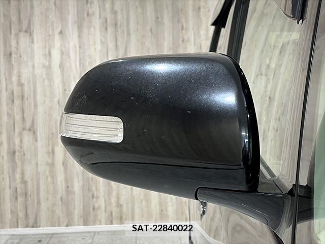 Toyota VELLFIRE 2013-12 299939-12