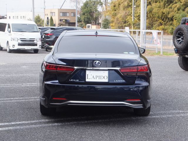 Lexus LS 2020-11 186938-14