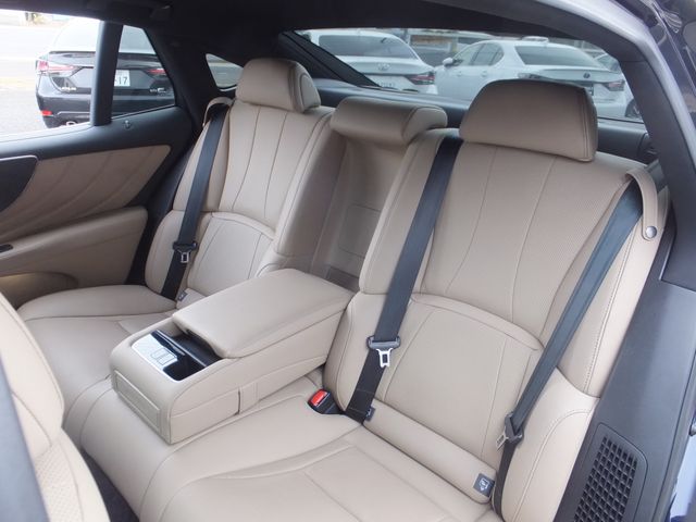 Lexus LS 2020-11 186938-25
