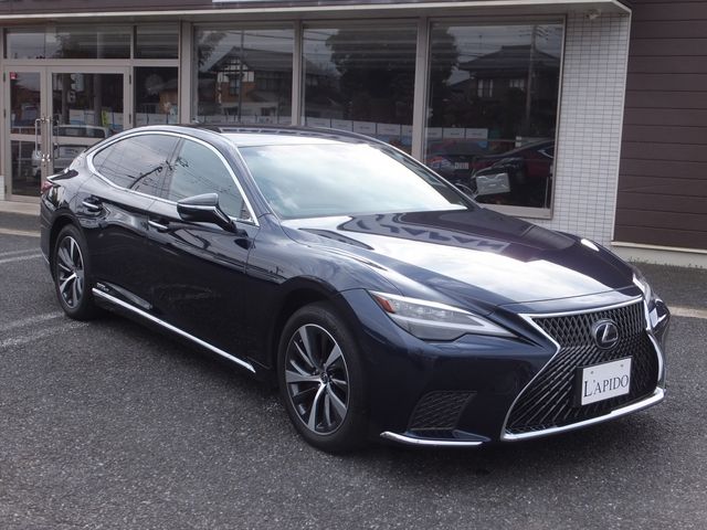 Lexus LS 2020-11 186938-3