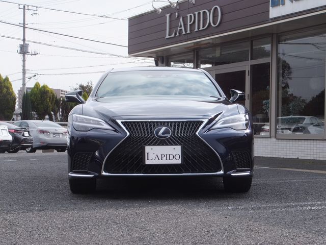 Lexus LS 2020-11 186938-5