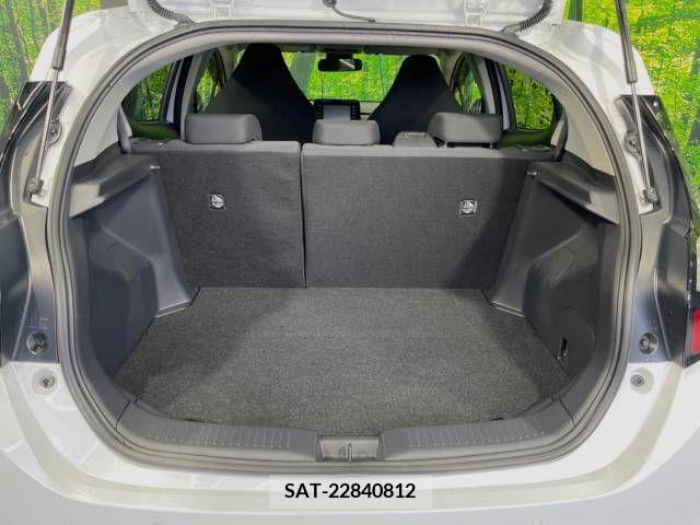 Toyota AQUA 2022-03 292207-10
