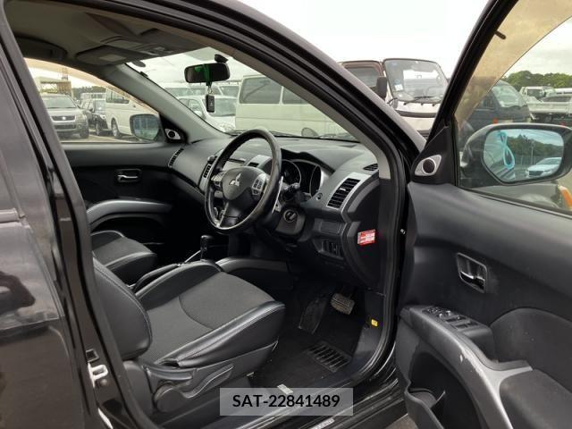 Mitsubishi OUTLANDER 2008-10 281277-9
