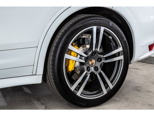 Porsche CAYENNE 2013-04 2155-11