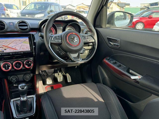 Suzuki SWIFT 2021-03 212834-11