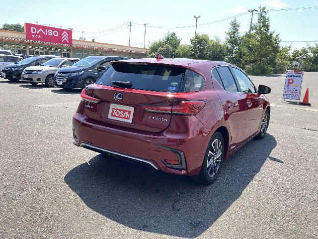 Lexus CT 2018-01 6905-1