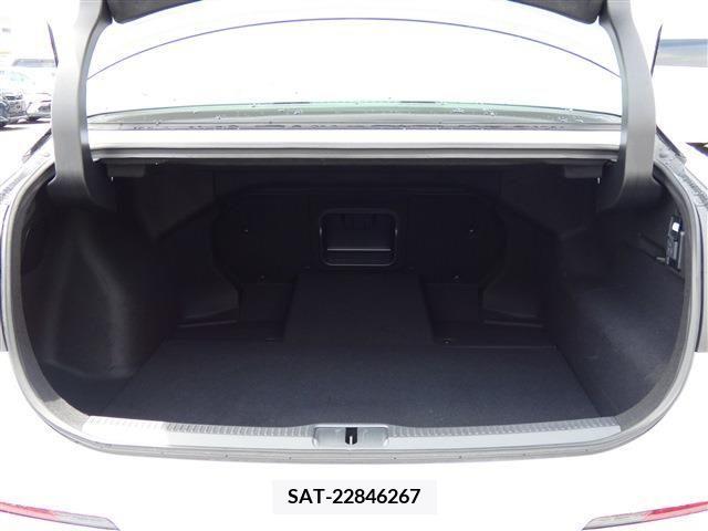 Toyota CROWN 2022-10 351494-8