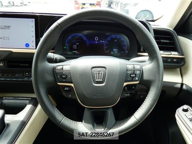 Toyota CROWN 2022-10 351494-5