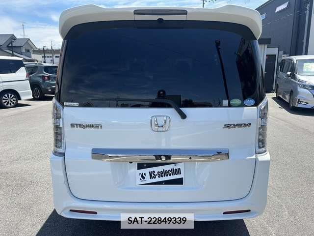 Honda e 2013-03 337294-3