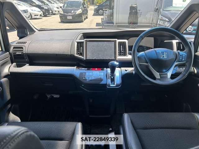 Honda e 2013-03 337294-6