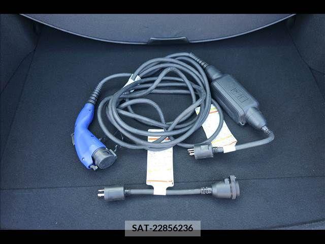 Toyota PRIUS PHV 2020-06 322635-7