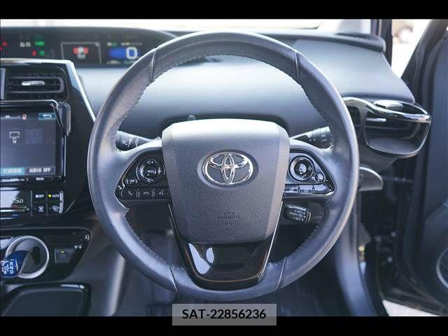 Toyota PRIUS PHV 2020-06 322635-9