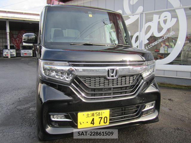 Honda N BOX CUSTOM 2020-01 224942-1