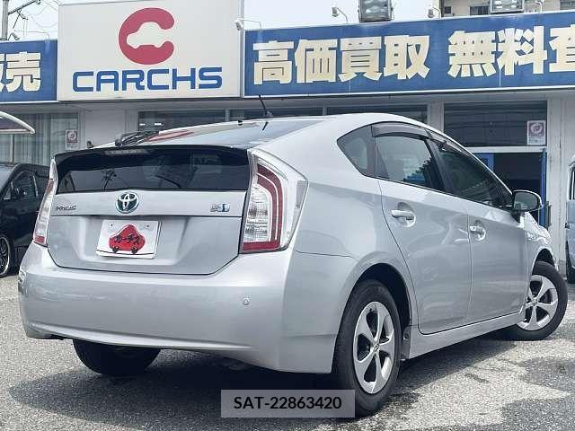 Toyota PRIUS 2012-03 282084-2