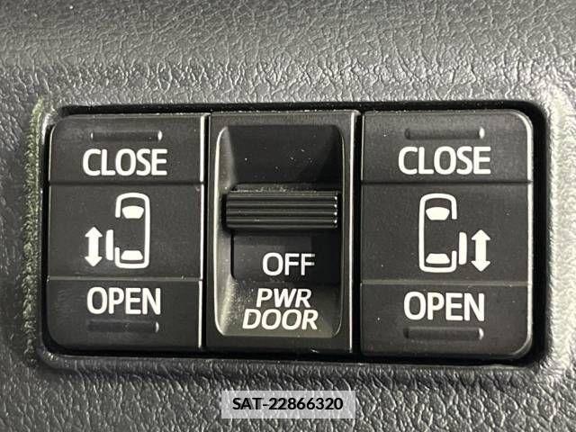 Toyota SIENTA 2015-11 243697-5