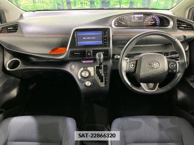 Toyota SIENTA 2015-11 243697-1